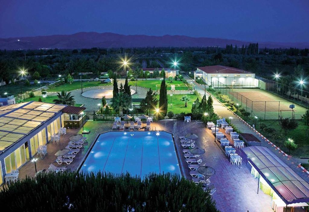 Adramis Thermal Hotel Edremit  Exterior photo